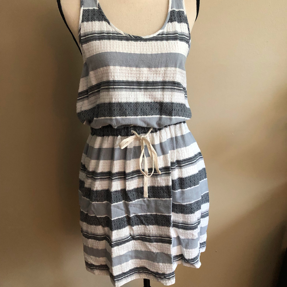 Dress - Lou & Grey